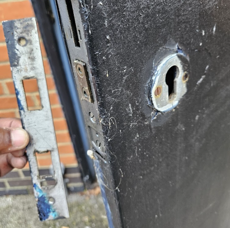 Lock removal
